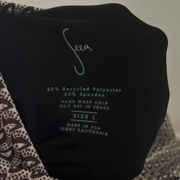 The Seea Surfsuit - Picture 3 of 3